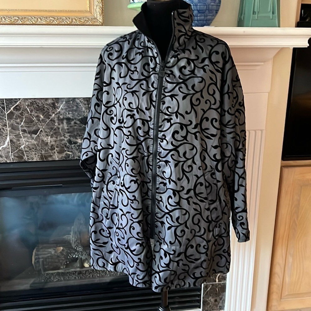 Mycra Pac Now Reversible Velvet Jacket O-S